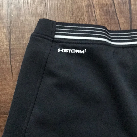 UA pants - Picture 5 of 6